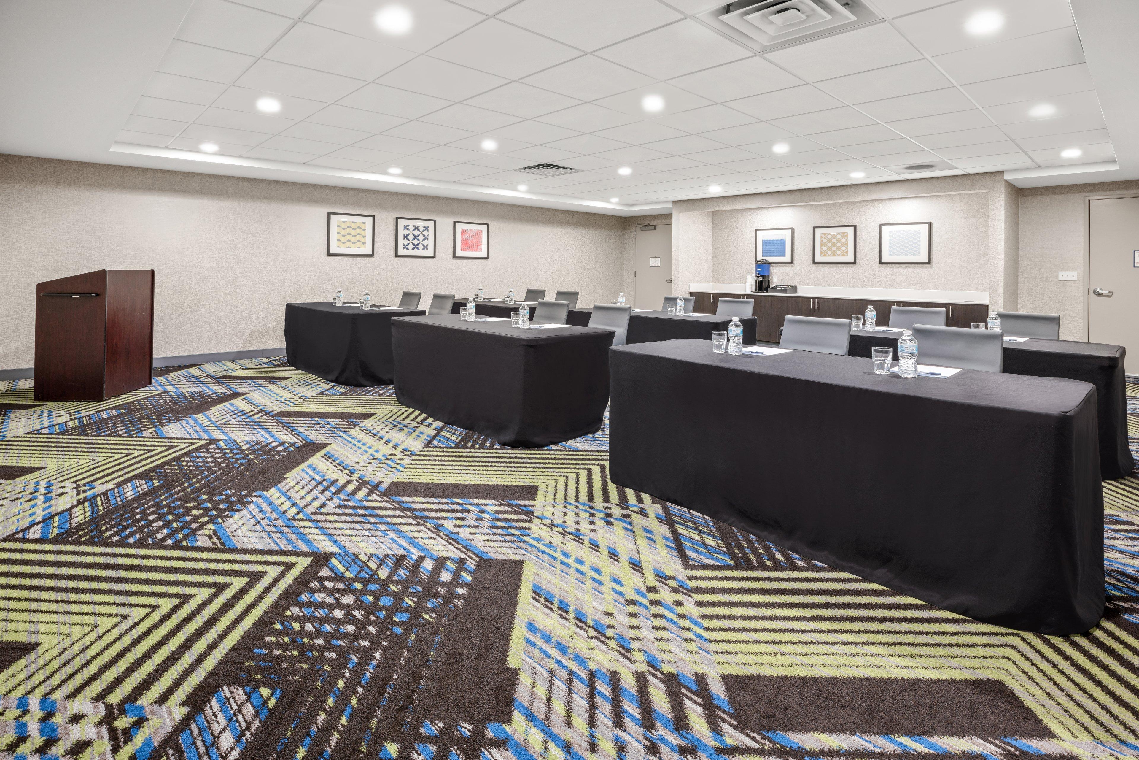 Holiday Inn Express Hotel & Suites Marysville By Ihg Exterior photo