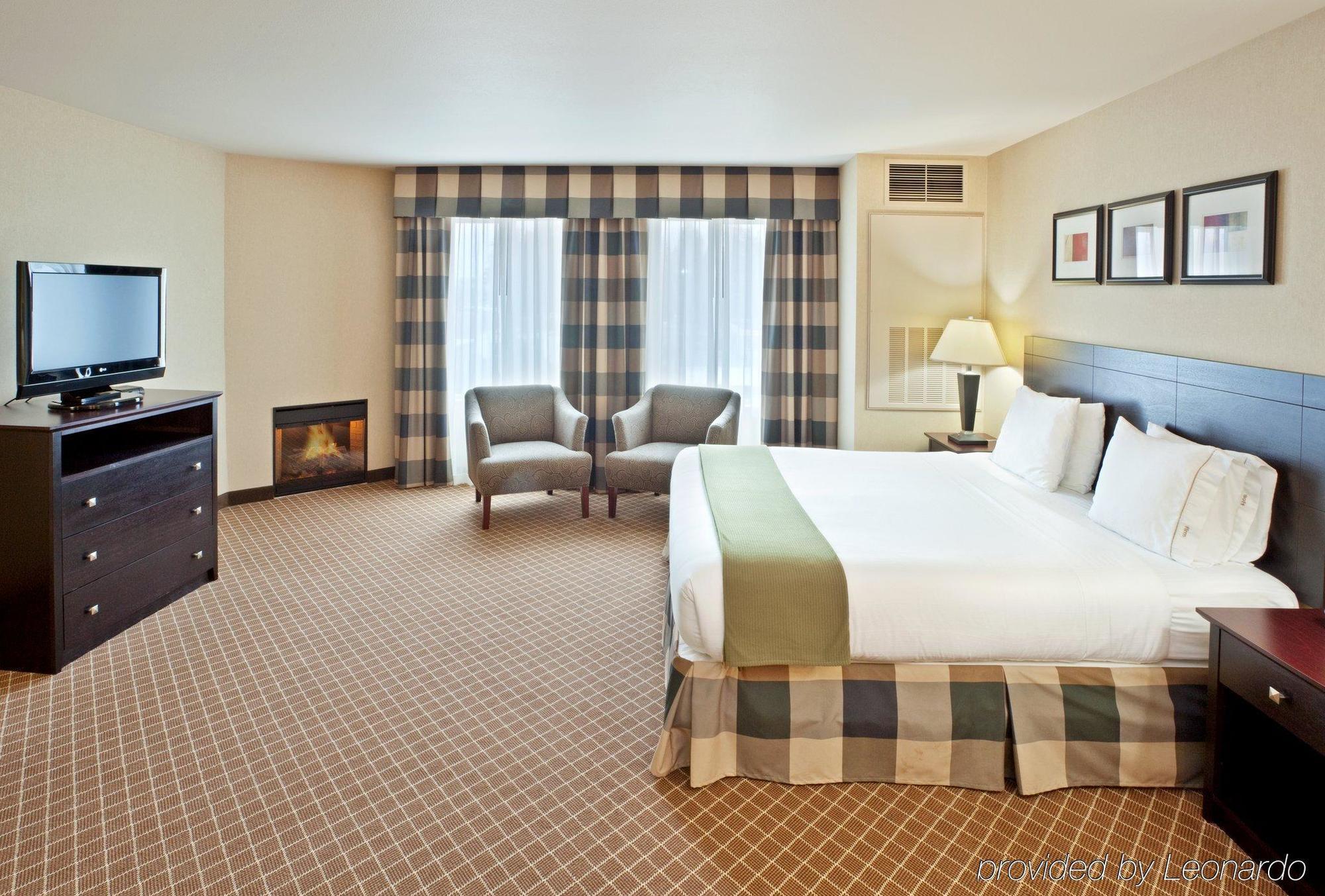 Holiday Inn Express Hotel & Suites Marysville By Ihg Room photo